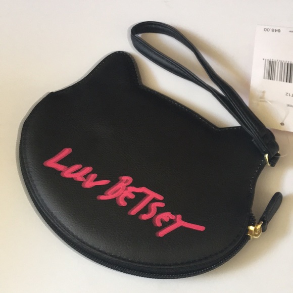 Betsey Johnson wristlet - Picture 2 of 5